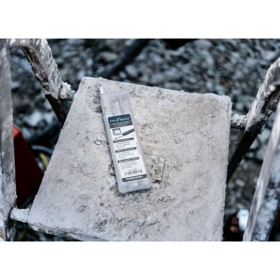 Etui De 12 Mines Pica Big Dry Blanche PICA - 6032 3 Etui De 12 Mines Pica Big Dry Blanche PICA - 6032 – Image 3